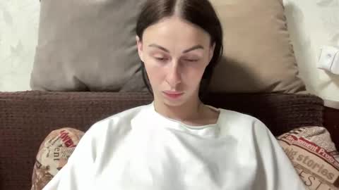 Anna online show from 04-19-26, 07:38