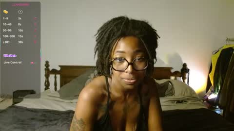 Snapshot of call_me_hedone chatting on 06-23-26, 10:08 Hedone online show from 06-23-26, 10:08