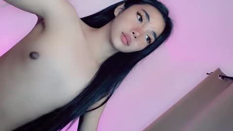 Snapshot of call_me_nina chatting on 05-11-26, 04:15 call_me_nina online show from 05-11-26, 04:15