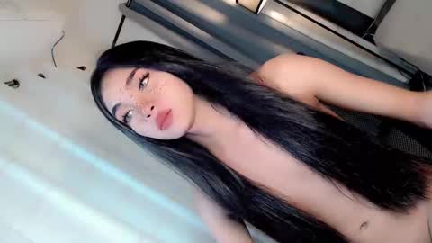 Snapshot of call_me_nina chatting on 06-07-26, 03:10 call_me_nina online show from 06-07-26, 03:10