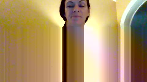 Snapshot of calli_girl420 chatting on 03-16-26, 04:18 Calli online show from 03-16-26, 04:18