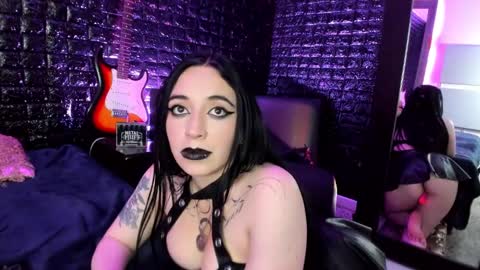 Snapshot of calliope_dark chatting on 02-05-25, 08:57 calliope_dark online show from 02-05-25, 08:57