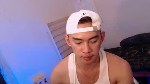 Snapshot of callme_gameslayer chatting on 12-31-24, 09:42 Arthr online show from 12-31-24, 09:42