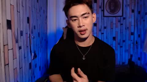 Snapshot of callme_gameslayer chatting on 01-22-25, 07:46 Arthr online show from 01-22-25, 07:46