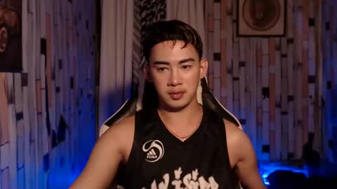 Snapshot of callme_gameslayer chatting on 01-29-25, 06:28 Arthr online show from 01-29-25, 06:28