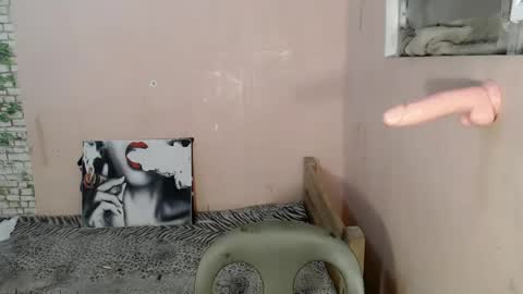 Snapshot of callme_remaxxx7 chatting on 01-28-25, 05:35 Rema online show from 01-28-25, 05:35