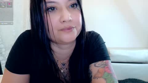 Snapshot of callme_vicky chatting on 09-25-25, 08:56 ViCtOriA online show from 09-25-25, 08:56