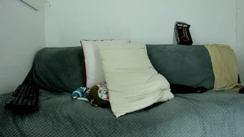 Snapshot of callmeby_lebron chatting on 01-24-25, 03:34 LeBron online show from 01-24-25, 03:34