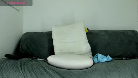 Snapshot of callmeby_lebron chatting on 02-06-25, 02:26 LeBron online show from 02-06-25, 02:26