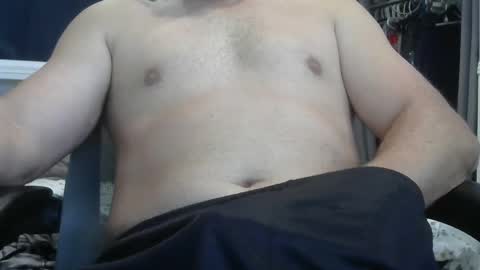 Snapshot of callmeroger33 chatting on 09-19-25, 05:02 callmeroger33 online show from 09-19-25, 05:02