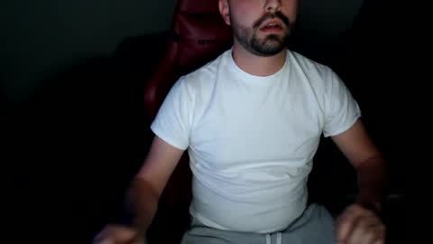 Snapshot of callmethe1 chatting on 12-05-25, 06:00 DesertBoy2023 online show from 12-05-25, 06:00