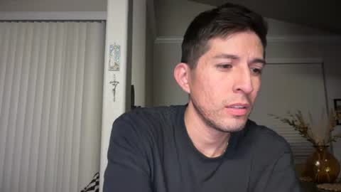 Snapshot of calmalpha chatting on 06-20-26, 05:43 Daddy online show from 06-20-26, 05:43
