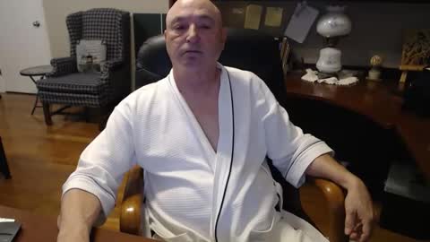 Calthegoose online show from 03-18-26, 03:15