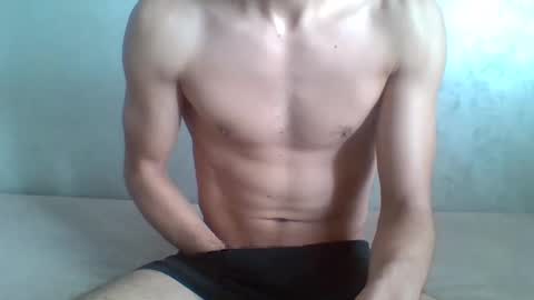Snapshot of calvin_sexy_arab chatting on 01-06-25, 01:52 calvin_sexy_arab online show from 01-06-25, 01:52