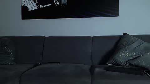 Calvin  online show from 10-01-25, 08:48