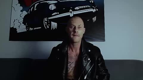 Calvin  online show from 10-06-25, 09:34