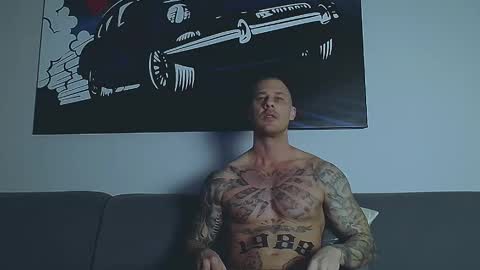 Snapshot of calvinhunt69 chatting on 01-07-26, 11:51 Calvin online show from 01-07-26, 11:51