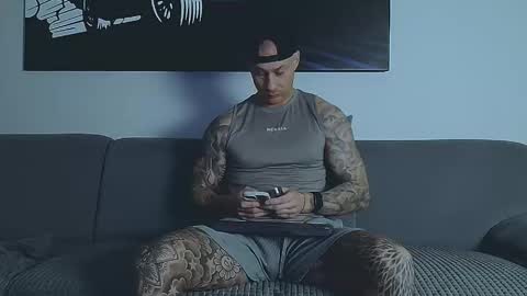 Snapshot of calvinhunt69 chatting on 02-11-26, 07:24 Calvin online show from 02-11-26, 07:24