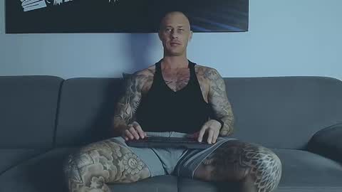 Snapshot of calvinhunt69 chatting on 02-27-26, 07:47 Calvin online show from 02-27-26, 07:47