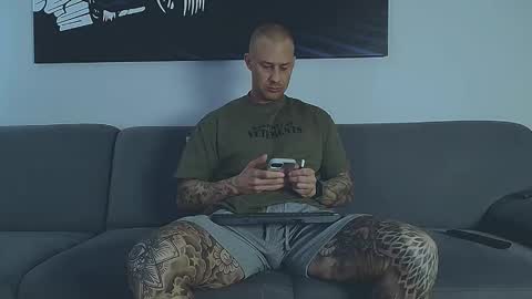 Snapshot of calvinhunt69 chatting on 03-01-26, 08:05 Calvin online show from 03-01-26, 08:05