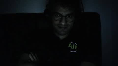 Snapshot of calvinjohnlad chatting on 12-22-24, 04:06 Calvinjohnlad online show from 12-22-24, 04:06