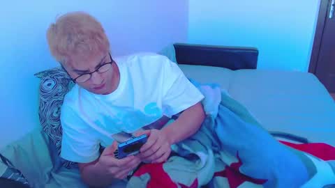 Snapshot of calvinjohnlad chatting on 01-17-25, 08:02 Calvinjohnlad online show from 01-17-25, 08:02