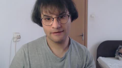 Snapshot of calvinjohnlad chatting on 02-16-26, 11:17 Calvinjohnlad online show from 02-16-26, 11:17