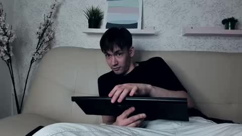 Calvin Owens online show from 02-16-25, 06:32