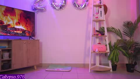 Calypso and Kayla online show from 01-28-25, 03:47