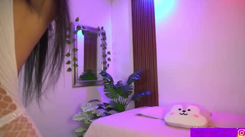 Calypso and Kayla online show from 10-04-25, 11:58