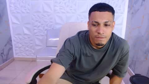 Snapshot of cam_xman chatting on 05-13-26, 02:09 cam_xman online show from 05-13-26, 02:09