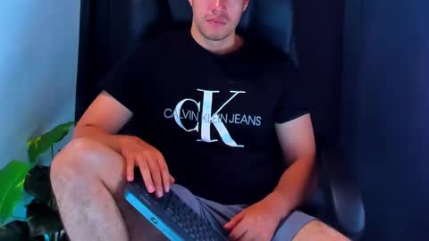 camara110 online show from 01-13-25, 08:15