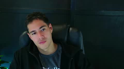 camara110 online show from 02-13-25, 11:47