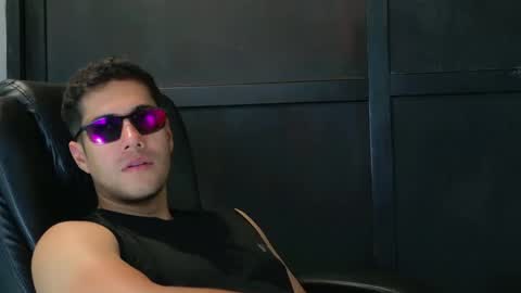 camara110 online show from 09-12-25, 07:58