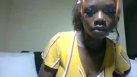 Snapshot of camclit chatting on 10-07-25, 03:42 Princess online show from 10-07-25, 03:42