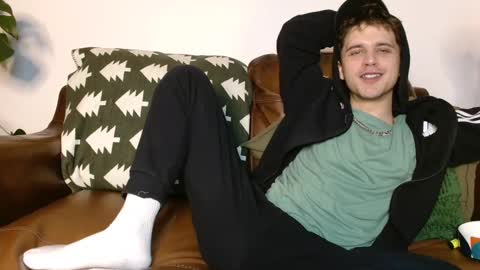 Snapshot of camdoattitude chatting on 12-04-24, 09:35 CamDoAttitude online show from 12-04-24, 09:35