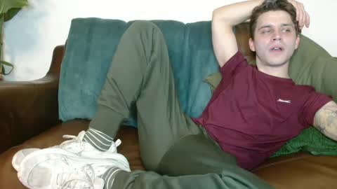 Snapshot of camdoattitude chatting on 12-26-24, 08:42 CamDoAttitude online show from 12-26-24, 08:42