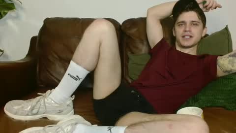 Snapshot of camdoattitude chatting on 12-27-24, 01:18 CamDoAttitude online show from 12-27-24, 01:18