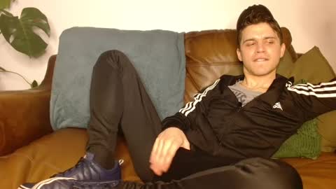 Snapshot of camdoattitude chatting on 03-05-25, 08:10 CamDoAttitude online show from 03-05-25, 08:10