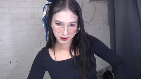 camela_star online show from 01-27-25, 09:22
