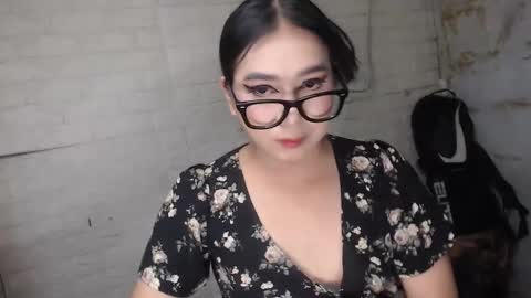 camela_star online show from 09-17-25, 05:47