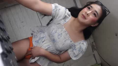 Snapshot of camela_star chatting on 11-13-25, 06:23 camela_star online show from 11-13-25, 06:23