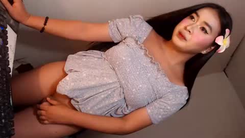 Snapshot of camela_star chatting on 06-12-26, 05:01 camela_star online show from 06-12-26, 05:01
