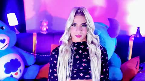 camelyharrper1 online show from 10-08-25, 03:48