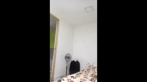 Snapshot of cameron_puppy chatting on 05-31-26, 06:04 Mara Catalina Romero Ordez online show from 05-31-26, 06:04