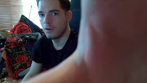 Snapshot of camerondt chatting on 01-15-25, 05:15 camerondt online show from 01-15-25, 05:15