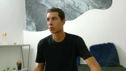 Snapshot of cameronsilverman chatting on 05-19-26, 07:42 cameronsilverman online show from 05-19-26, 07:42