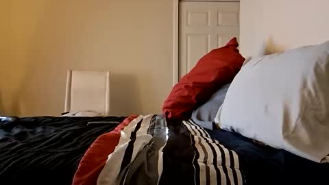 Snapshot of camerontaylorcub chatting on 10-27-25, 05:55 camerontaylorcub online show from 10-27-25, 05:55