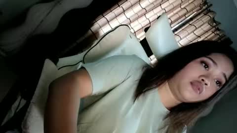 Snapshot of camgirl_jade chatting on 05-30-26, 05:59 Jade online show from 05-30-26, 05:59