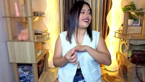 Snapshot of camgirl_jade chatting on 07-07-26, 07:23 Jade online show from 07-07-26, 07:23